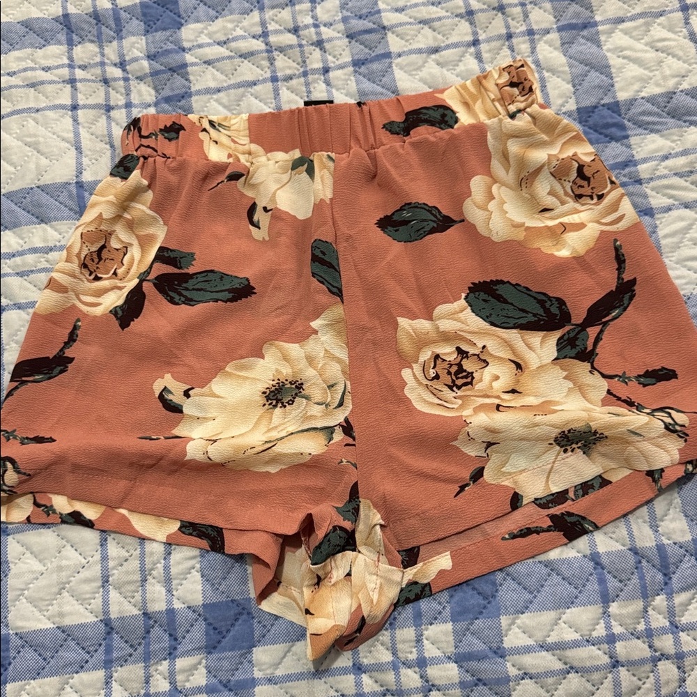 45. Shein Floral Short
